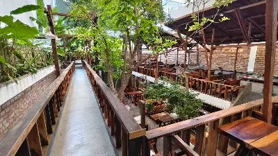 AN Cafe 2