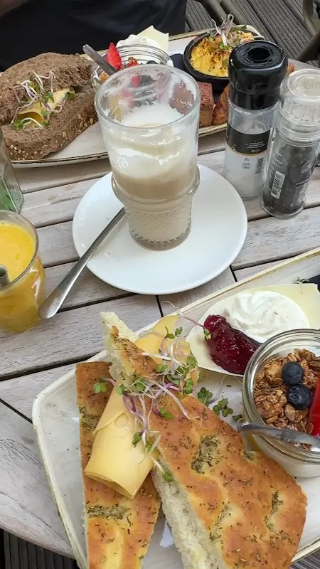 Barista Cafe Leiden, Foto 2 von 10