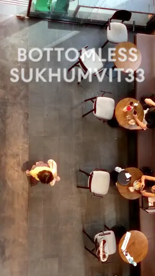 Bottomless Sukhumvit 33, Foto 2 von 10