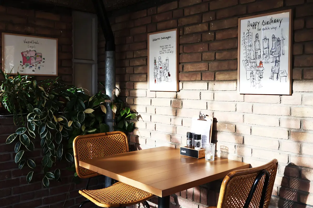 Cafe Abel