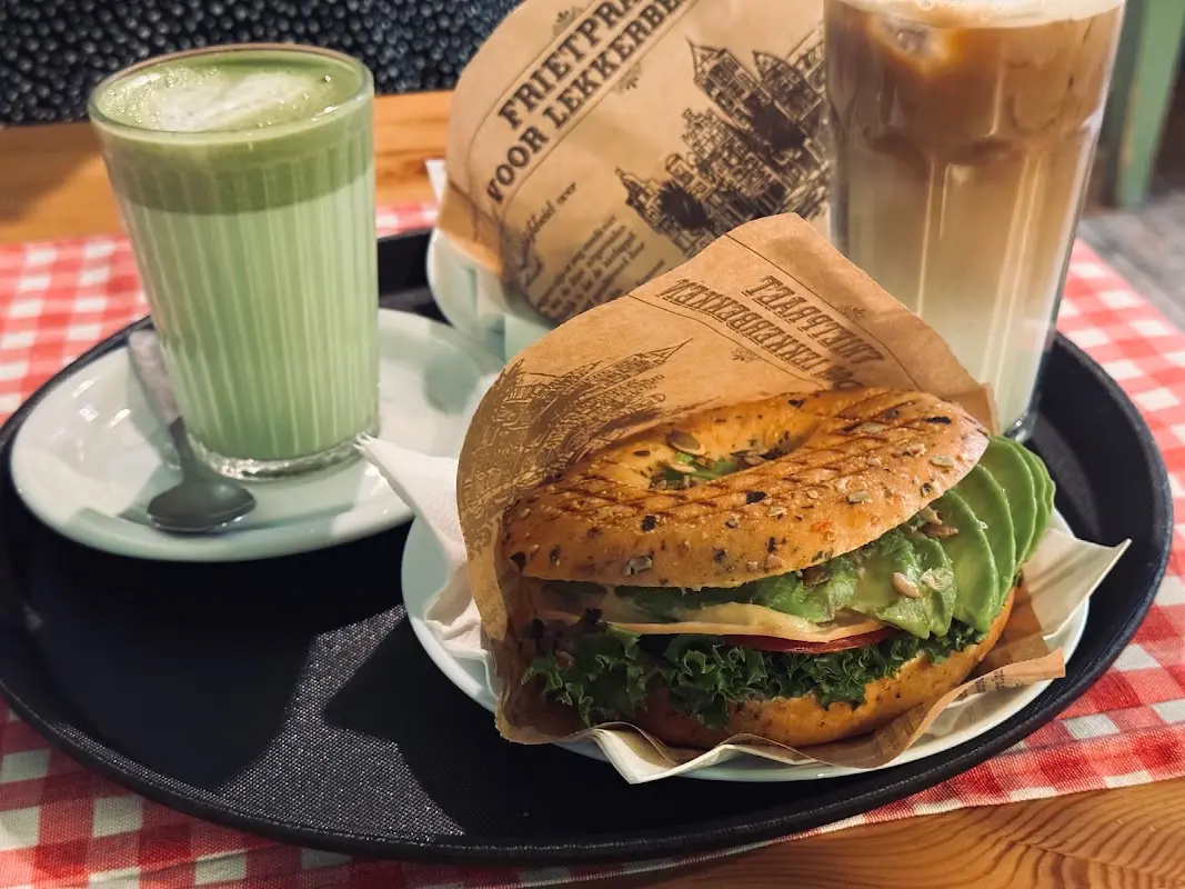 Coffee & Bagel House, Foto 5 von 10