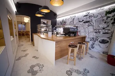 Dos Mundos Café