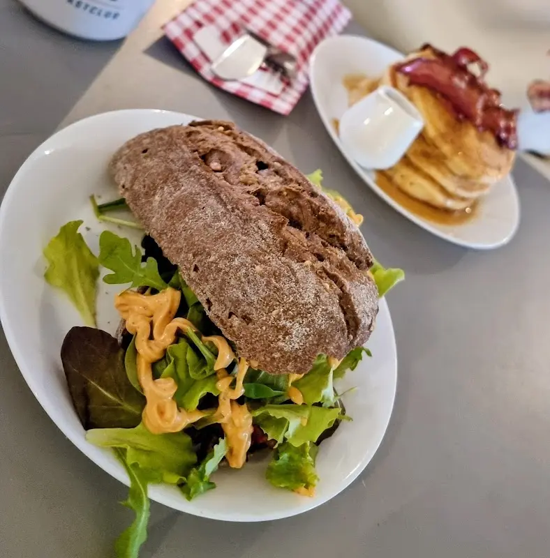 Haley's Comet Breakfastclub, Foto 10 von 10
