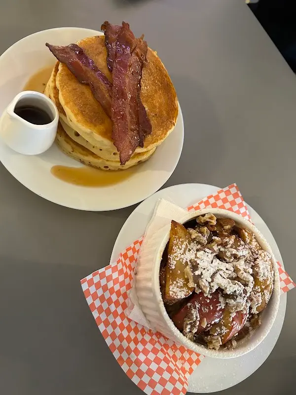 Haley's Comet Breakfastclub, Foto 2 von 10