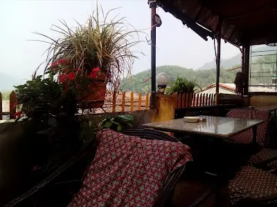 Himalayan Cafe