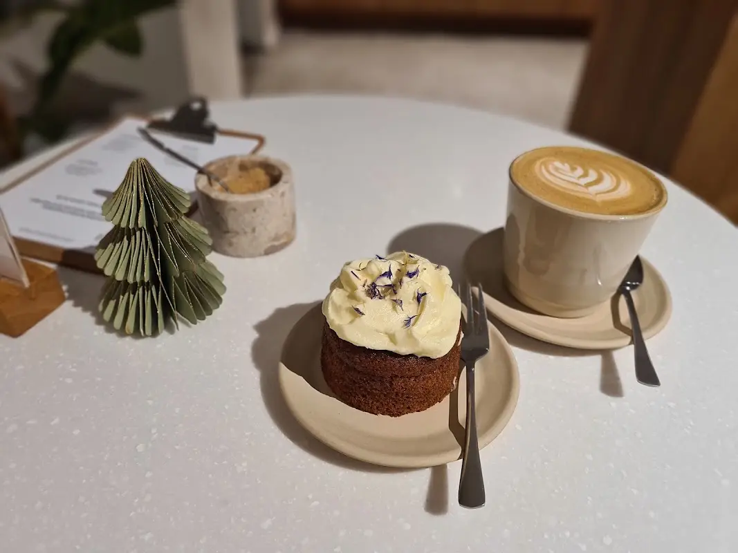 Holm Kaffeerösterei Café, Foto 3 von 7