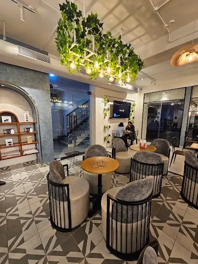 ISOBEL CAFFEINE BAR