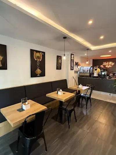 Lake City Cafe