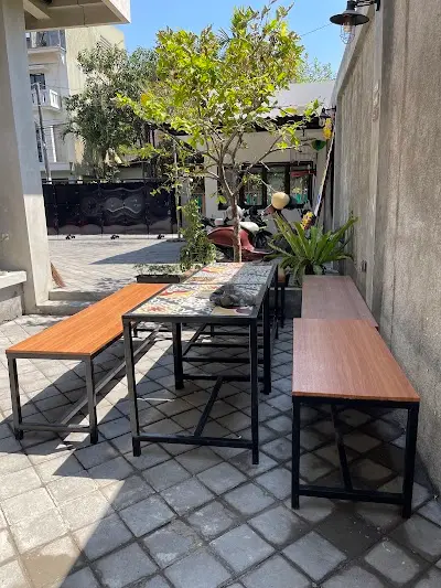 Lamanide Space & Cafe