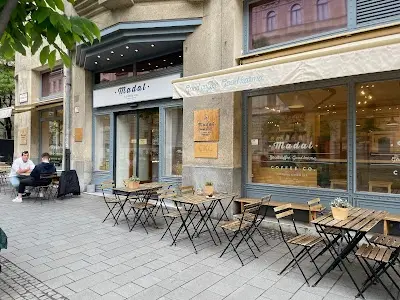 Madal Cafe