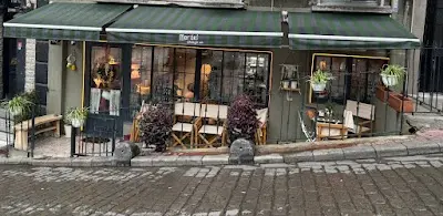 Meraki Cihangir Cafe