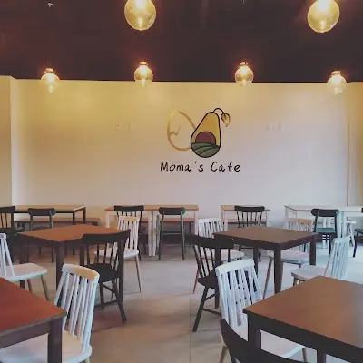 Moma's Cafe