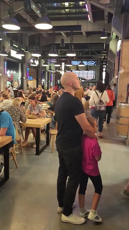 MONTOWNIA FOOD HALL, Foto 8 von 10