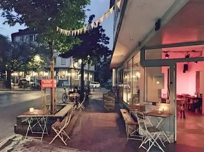 raum café