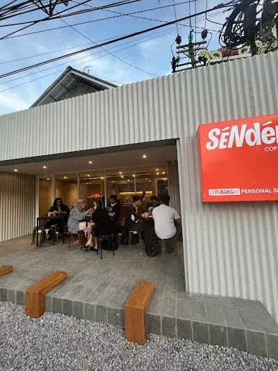 Sender Coffee // Mario's Personal Space