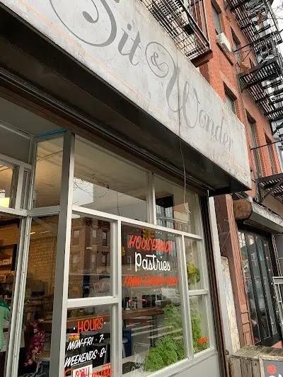 Sit & Wonder Cafe
