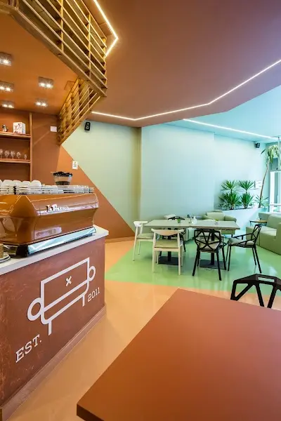Sofá Café + Fazedores de Café