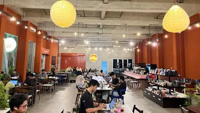Space Roastery CCC (Coffee Coffee Cult)