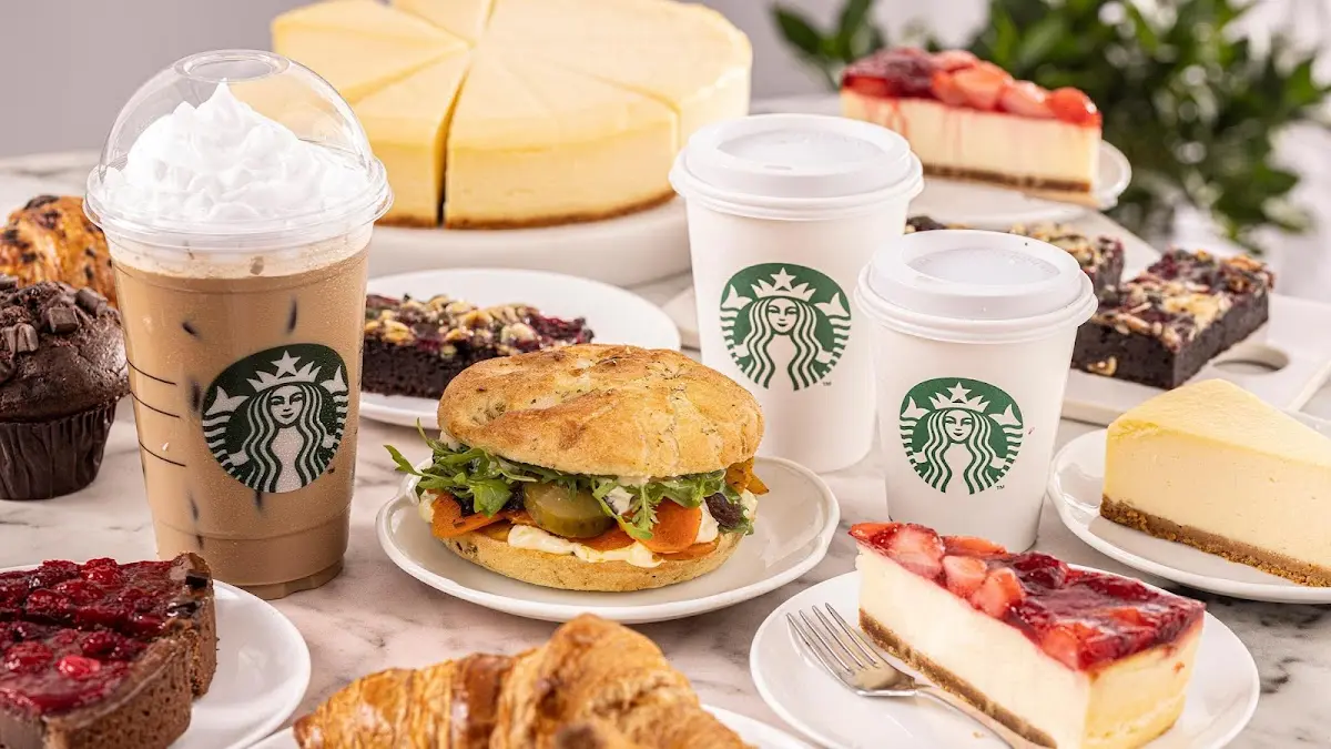 Starbucks Rajska, Foto 3 von 10