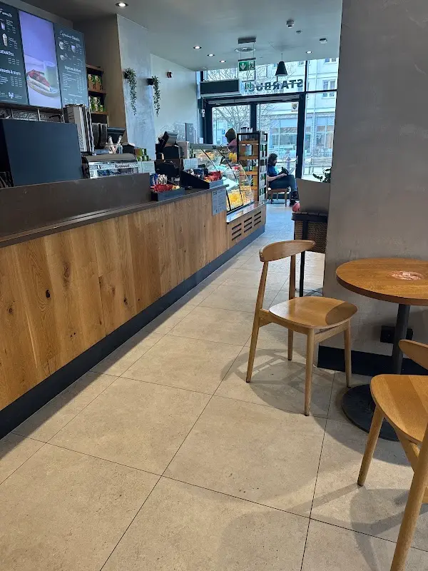 Starbucks Rajska, Foto 6 von 10