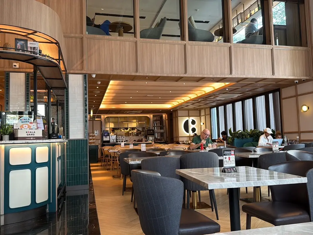 THE COFFEE CLUB - Staybridge Thonglor, Foto 5 von 10