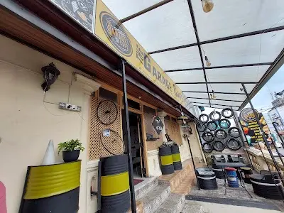The Garage Café
