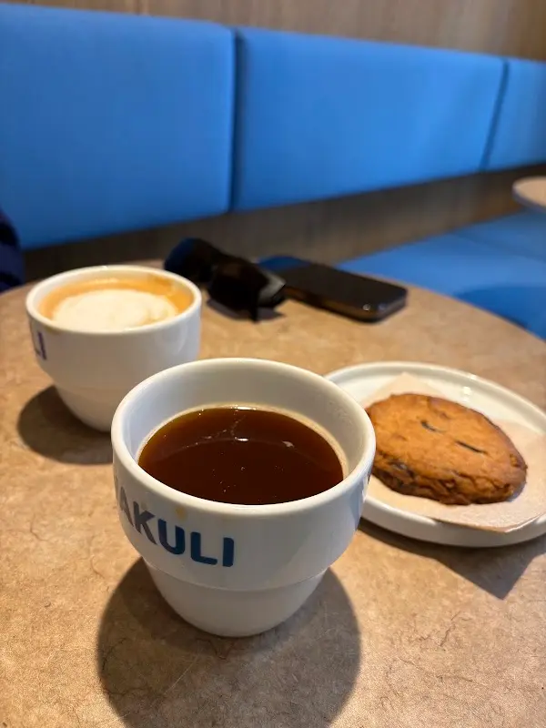 Wakuli Coffee | Theresiastraat, Foto 2 von 5