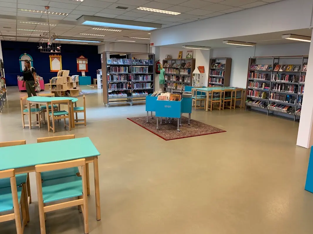 BplusC Public Library Nieuwstraat, Foto 4 von 5