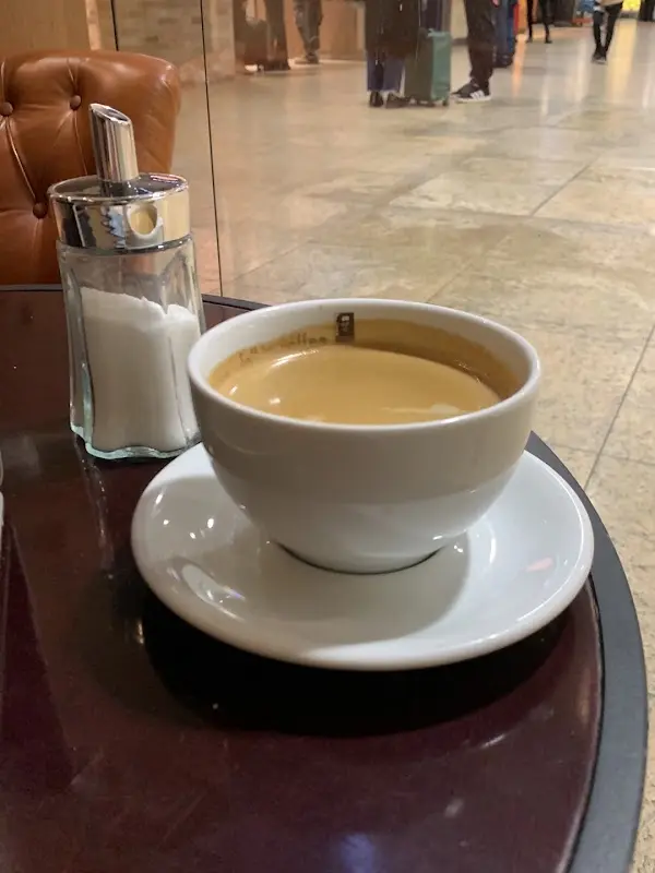 Coffee Fellows - Kaffee, Bagels, Frühstück, Foto 4 von 10