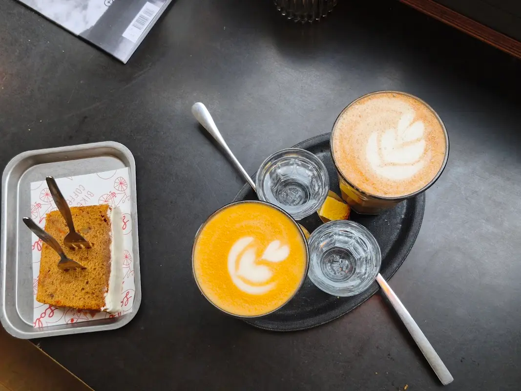 Lola Bikes & Coffee, Foto 4 von 10