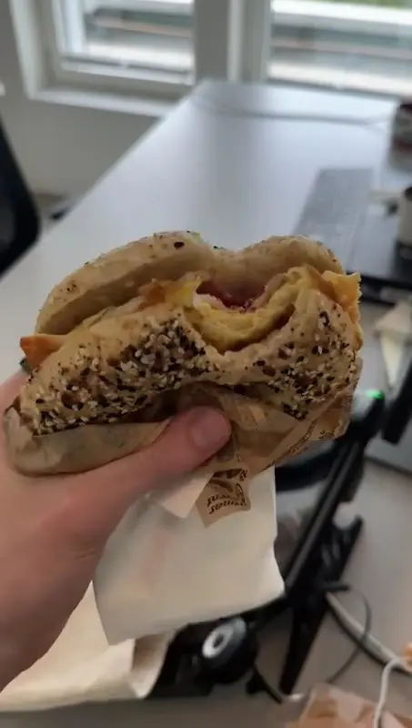 Netherlands Bagels Cafe, Foto 2 von 10