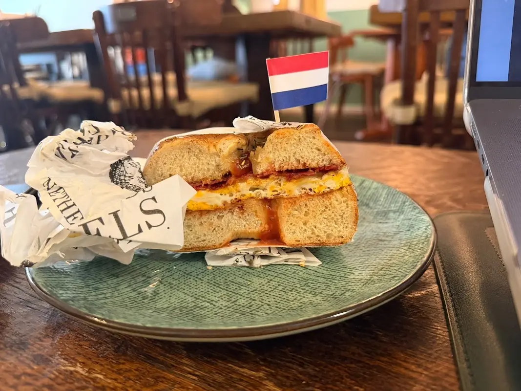 Netherlands Bagels Cafe, Foto 5 von 10