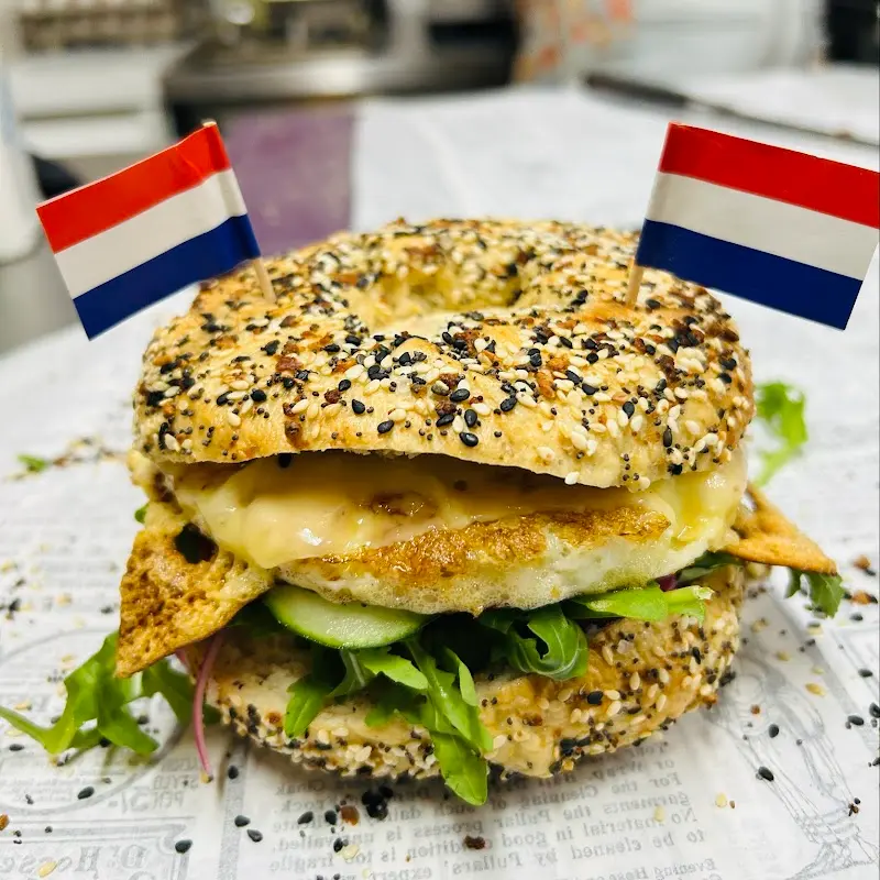 Netherlands Bagels Cafe, Foto 7 von 10