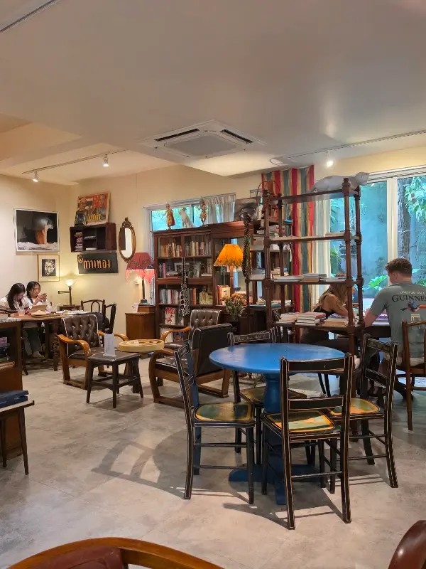 The Bookroom Yenakart, Foto 6 von 10