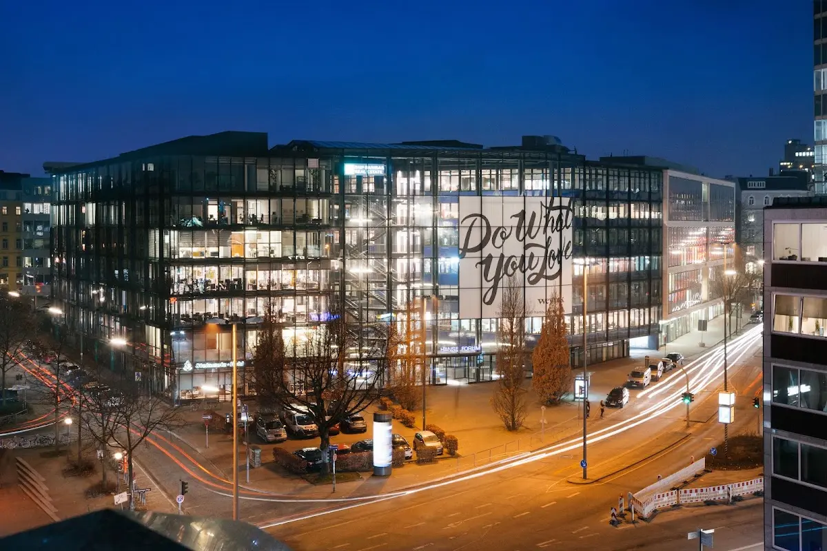 WeWork - Axel-Springer-Platz - Private Büroflächen und Coworking, Foto 3 von 10