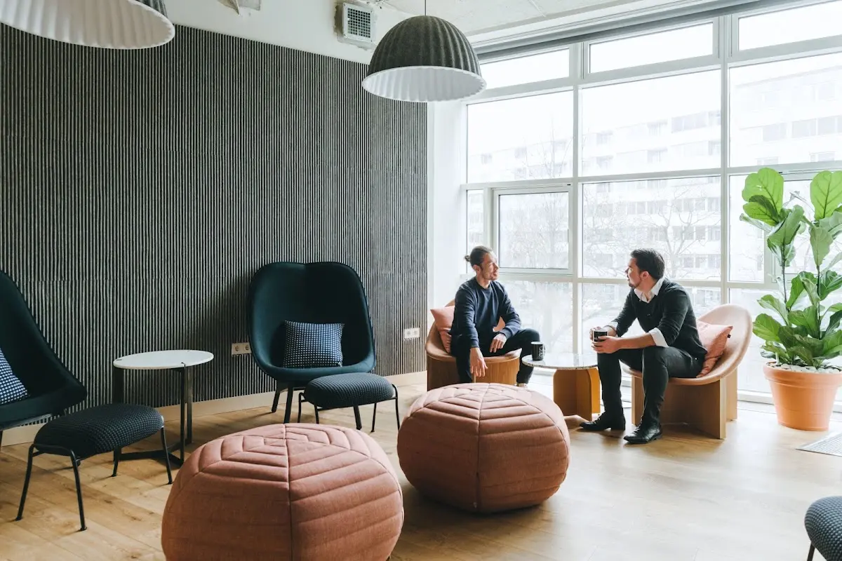WeWork - Odeonsplatz - Private Büroflächen und Coworking, Foto 8 von 10