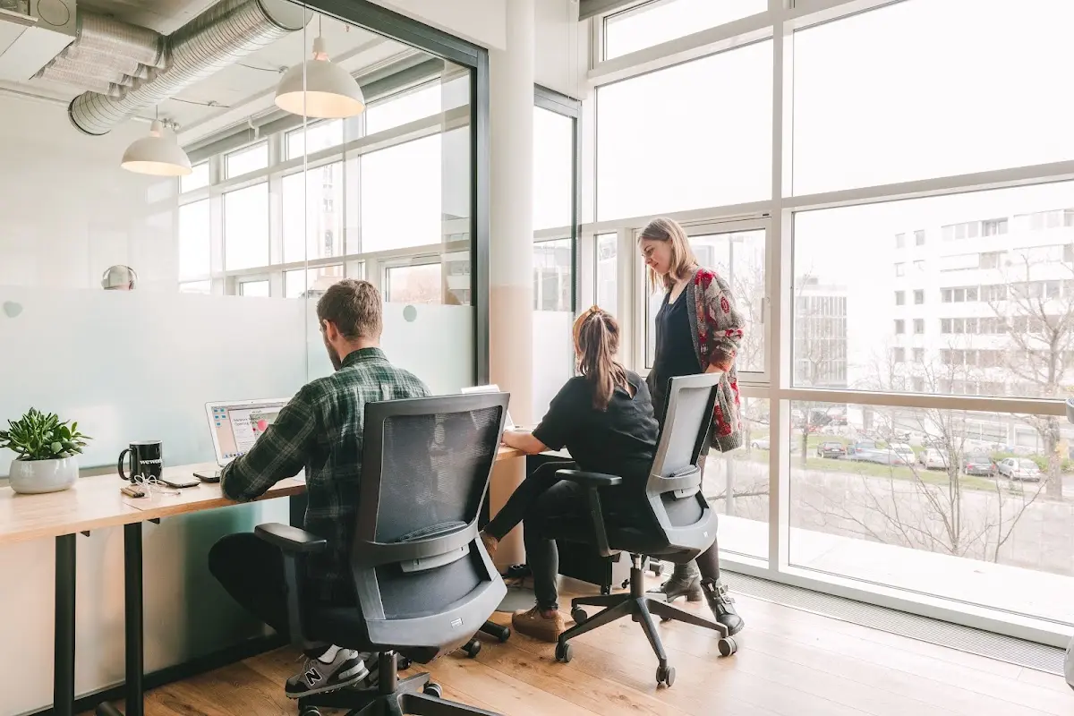WeWork - Odeonsplatz - Private Büroflächen und Coworking, Foto 9 von 10