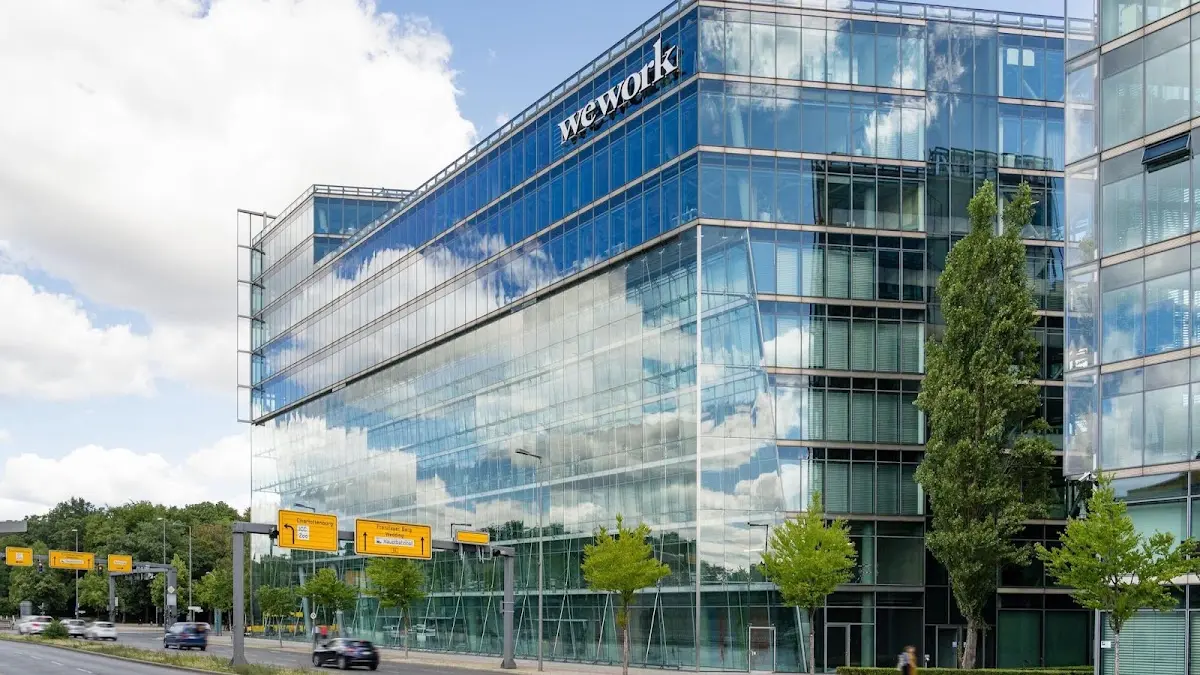WeWork - Sony Center - Private Büroflächen und Coworking